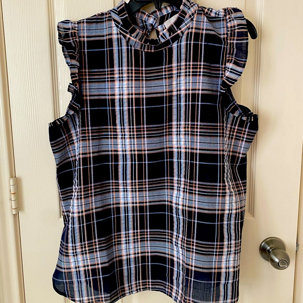 Loft flutter sleeve shirt (like new)